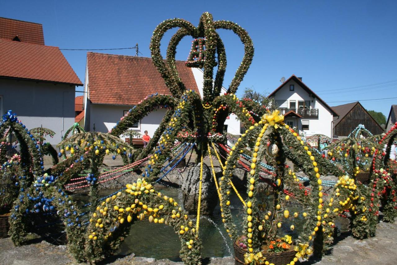 B&B Arlesbrunnen Egloffstein Exterior foto